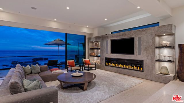 25250 Malibu Road, Malibu, CA 90265