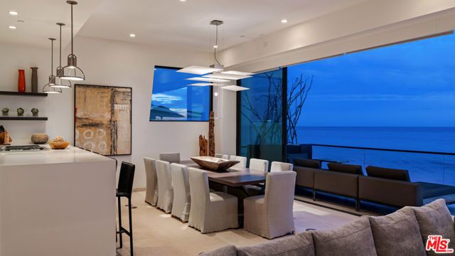 25250 Malibu Road, Malibu, CA 90265