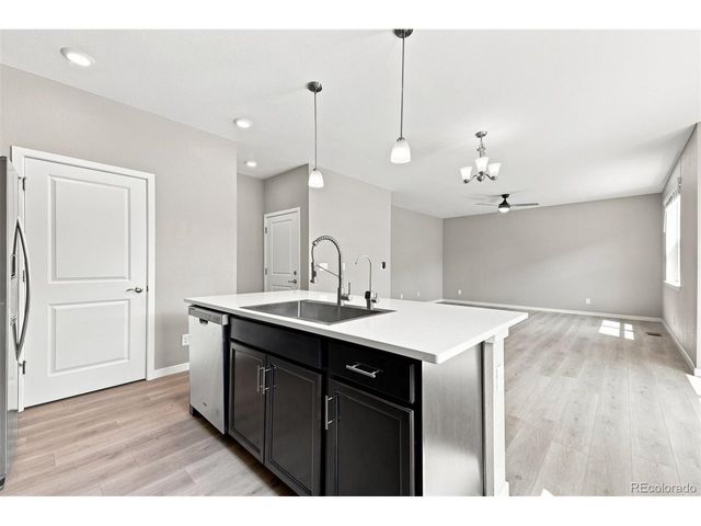 4830 Fiadore Ln, Castle Rock, CO 80104
