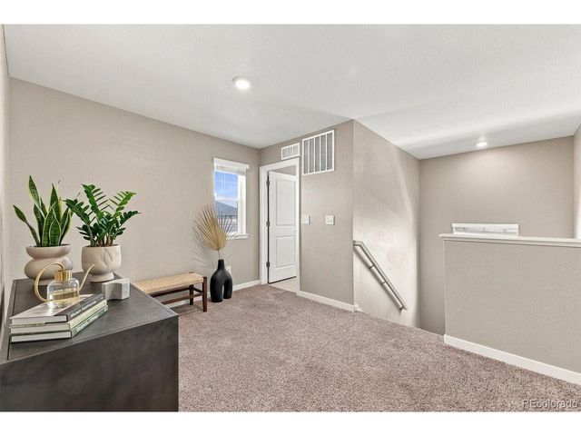 4830 Fiadore Ln, Castle Rock, CO 80104