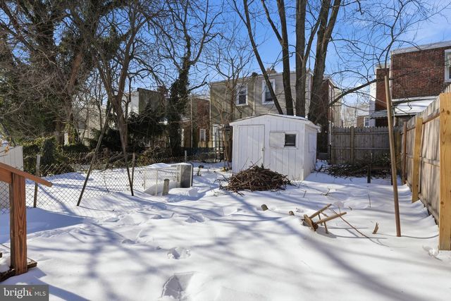 46 S MAPLE AVE, Lansdowne, PA 19050