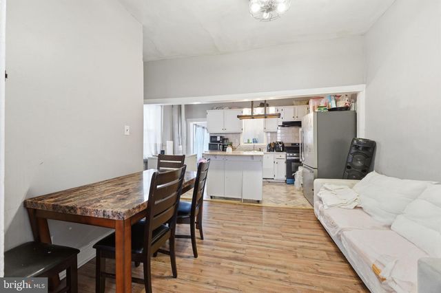 46 S MAPLE AVE, Lansdowne, PA 19050