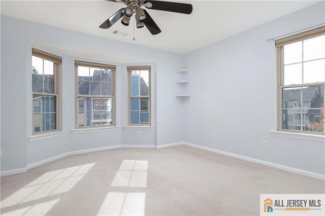 273 Crosspointe Drive 273, East Brunswick, NJ 08816