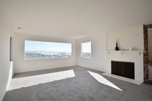 1341 Plum St, San Diego, CA 92106