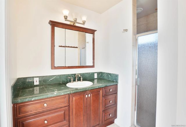 1341 Plum St, San Diego, CA 92106