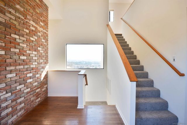 1341 Plum St, San Diego, CA 92106