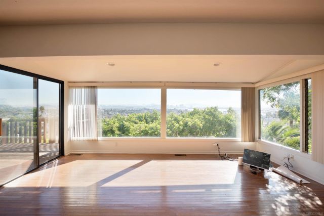 1341 Plum St, San Diego, CA 92106