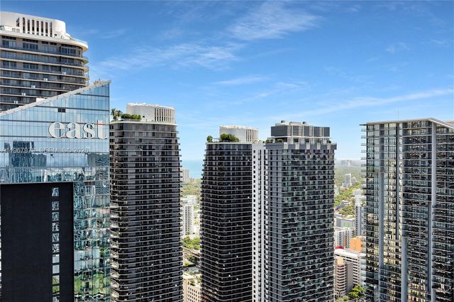 68 SE 6th St 4110, Miami, FL 33131