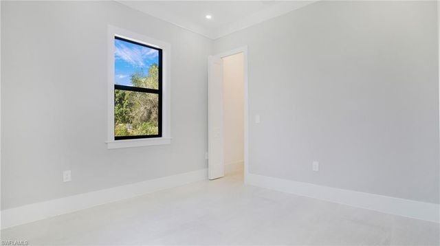 3518 2nd AVE SE, Naples, FL 34117