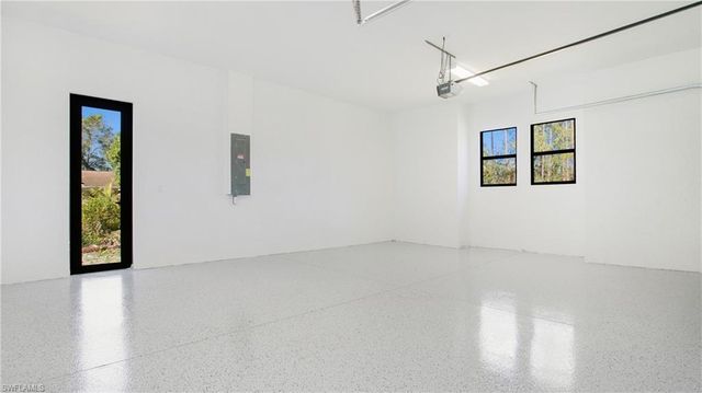 3518 2nd AVE SE, Naples, FL 34117