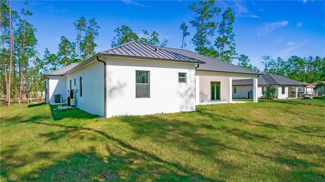 3518 2nd AVE SE, Naples, FL 34117