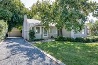822 E Dayton Avenue, Fresno, CA 93704