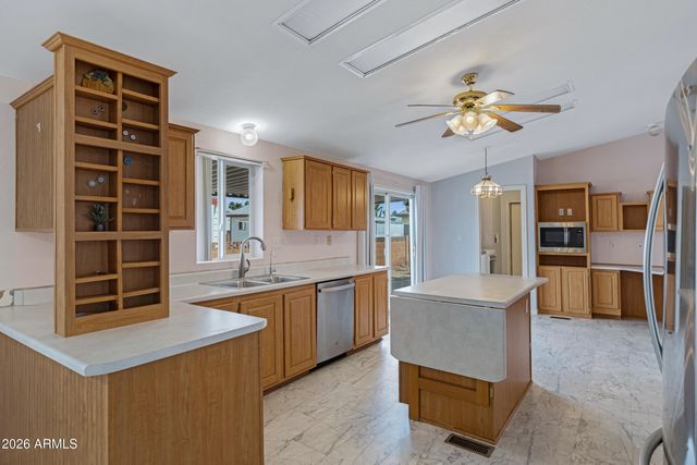 9009 E ELLASAR Avenue, Mesa, AZ 85208