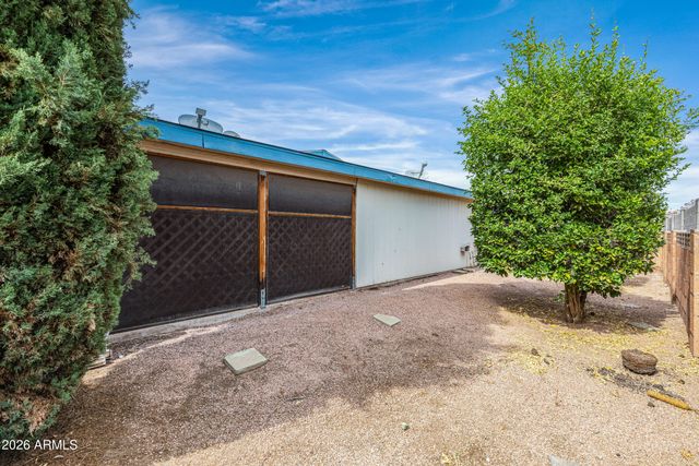 9009 E ELLASAR Avenue, Mesa, AZ 85208
