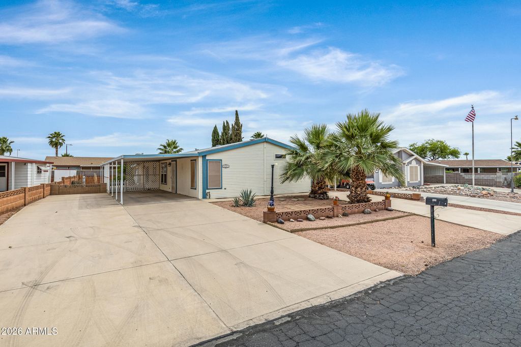 9009 E ELLASAR Avenue, Mesa, AZ 85208