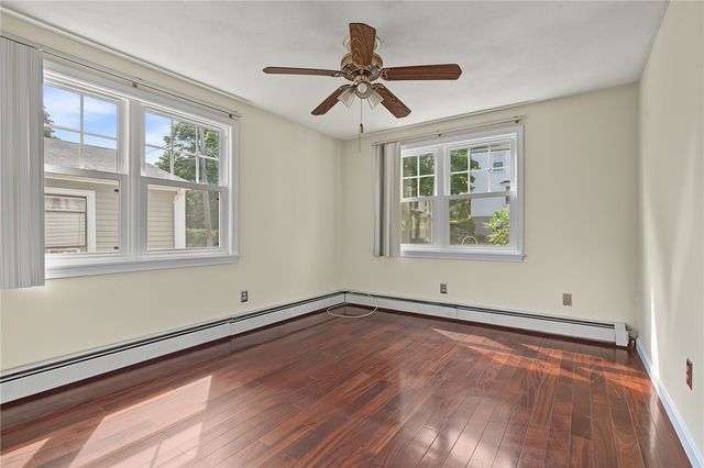 29 Stillwater Avenue, Providence, RI 02908