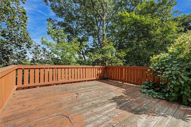 29 Stillwater Avenue, Providence, RI 02908