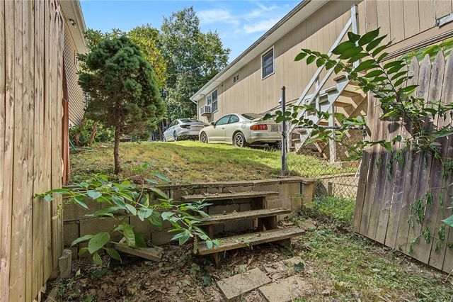 29 Stillwater Avenue, Providence, RI 02908