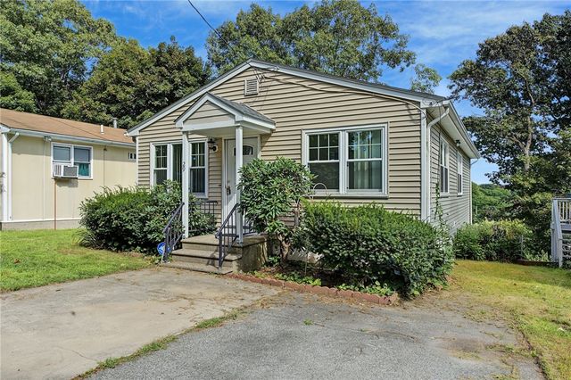 29 Stillwater Avenue, Providence, RI 02908