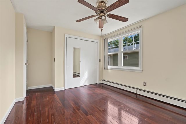 29 Stillwater Avenue, Providence, RI 02908