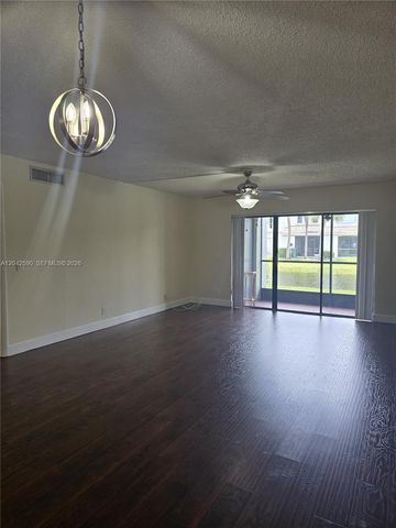 16581 Blatt Blvd 104, Weston, FL 33326