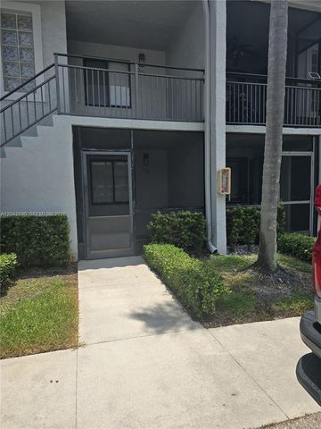 16581 Blatt Blvd 104, Weston, FL 33326