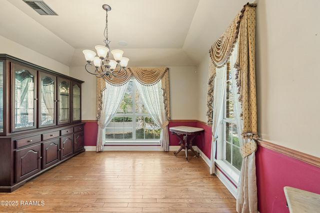 419 Copperfield Way, Youngsville, LA 70592