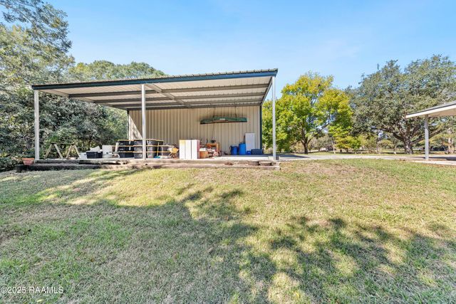 419 Copperfield Way, Youngsville, LA 70592