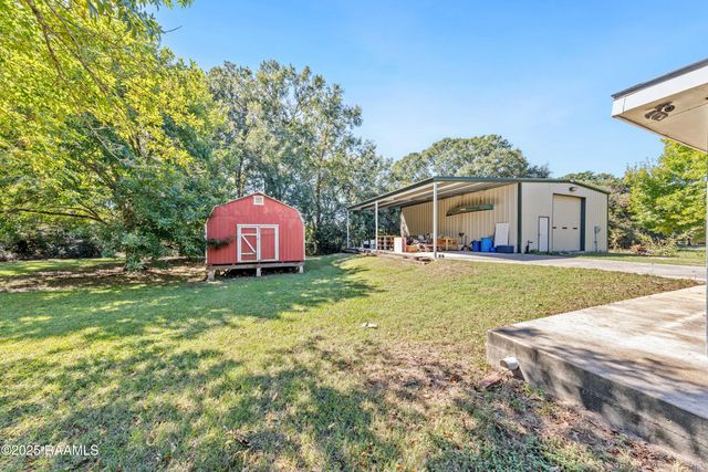 419 Copperfield Way, Youngsville, LA 70592