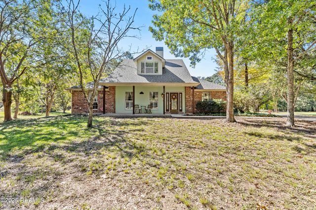 419 Copperfield Way, Youngsville, LA 70592