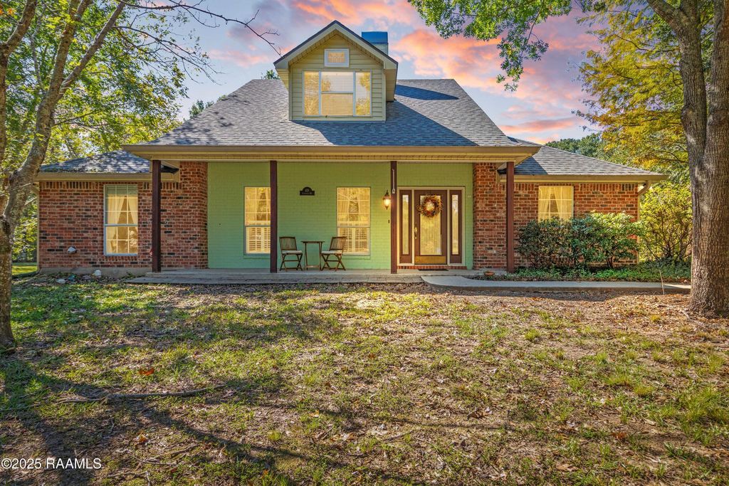 419 Copperfield Way, Youngsville, LA 70592