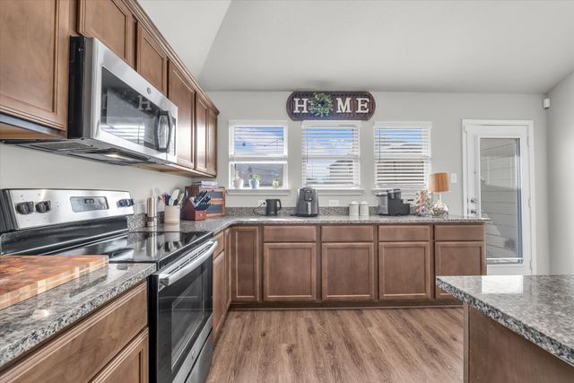 4141 Riata Ranch Road, Waco, TX 76705