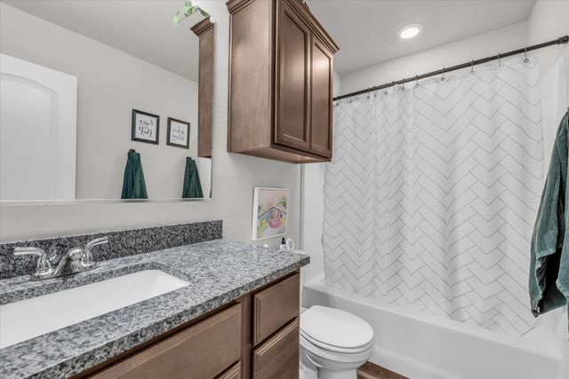 4141 Riata Ranch Road, Waco, TX 76705