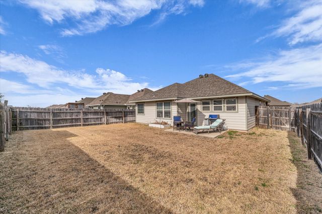 4141 Riata Ranch Road, Waco, TX 76705