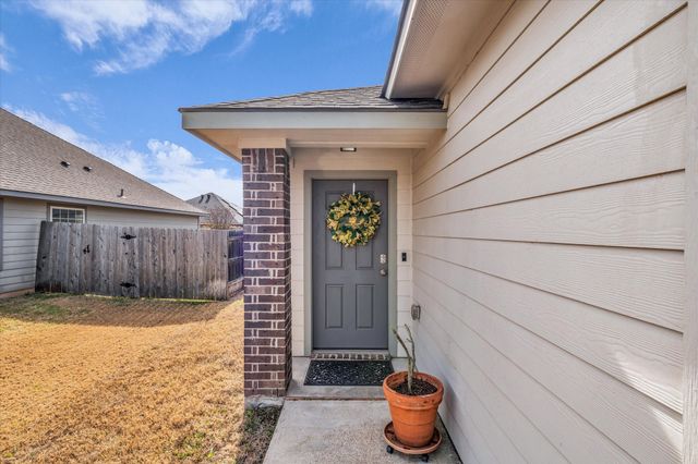 4141 Riata Ranch Road, Waco, TX 76705