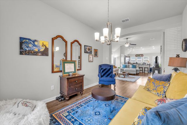 4141 Riata Ranch Road, Waco, TX 76705