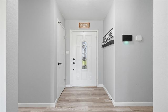 4609 Volo Mine Dr, Diamond Springs, CA 95619