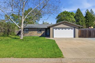 4609 Volo Mine Dr, Diamond Springs, CA 95619