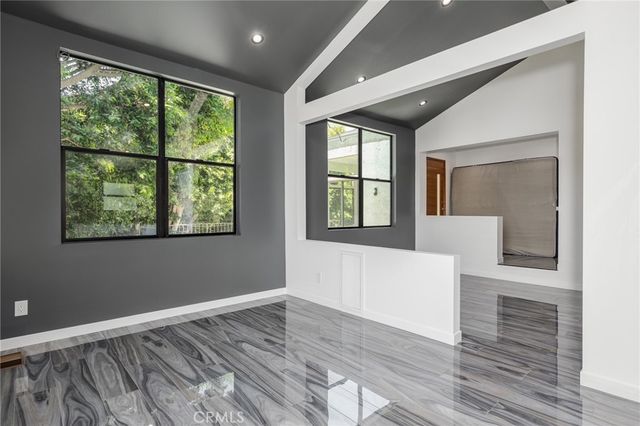 2650 Lisco Pl, Los Angeles, CA 90046