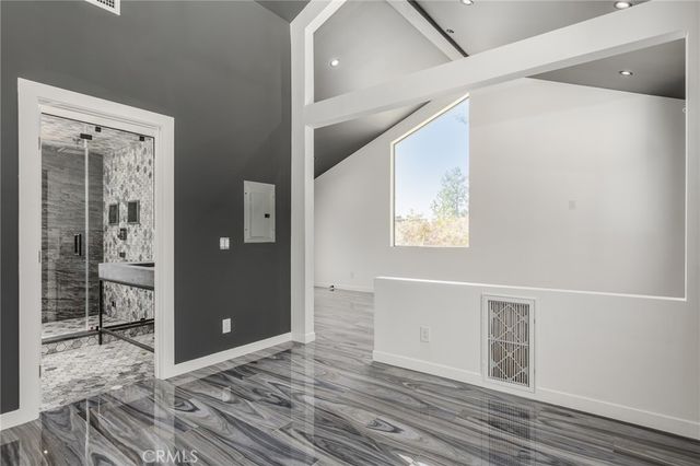 2650 Lisco Pl, Los Angeles, CA 90046