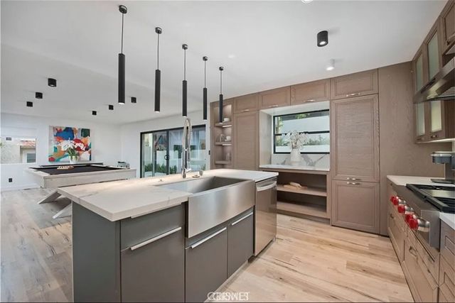 2650 Lisco Pl, Los Angeles, CA 90046
