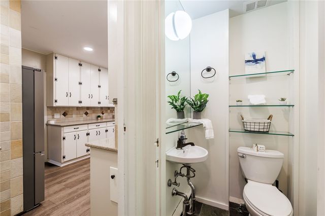 86 Chadbourne Road, Brighton, NY 14618