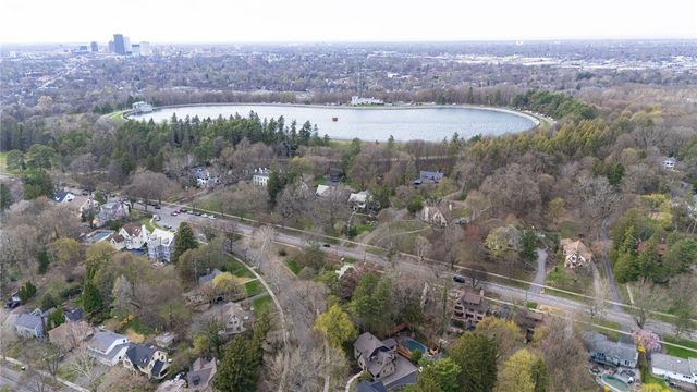 86 Chadbourne Road, Brighton, NY 14618