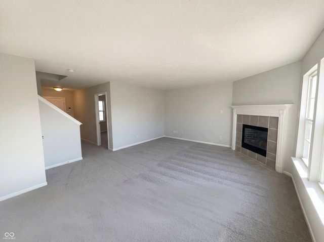 8843 Cardinal Flower Lane, Indianapolis, IN 46231