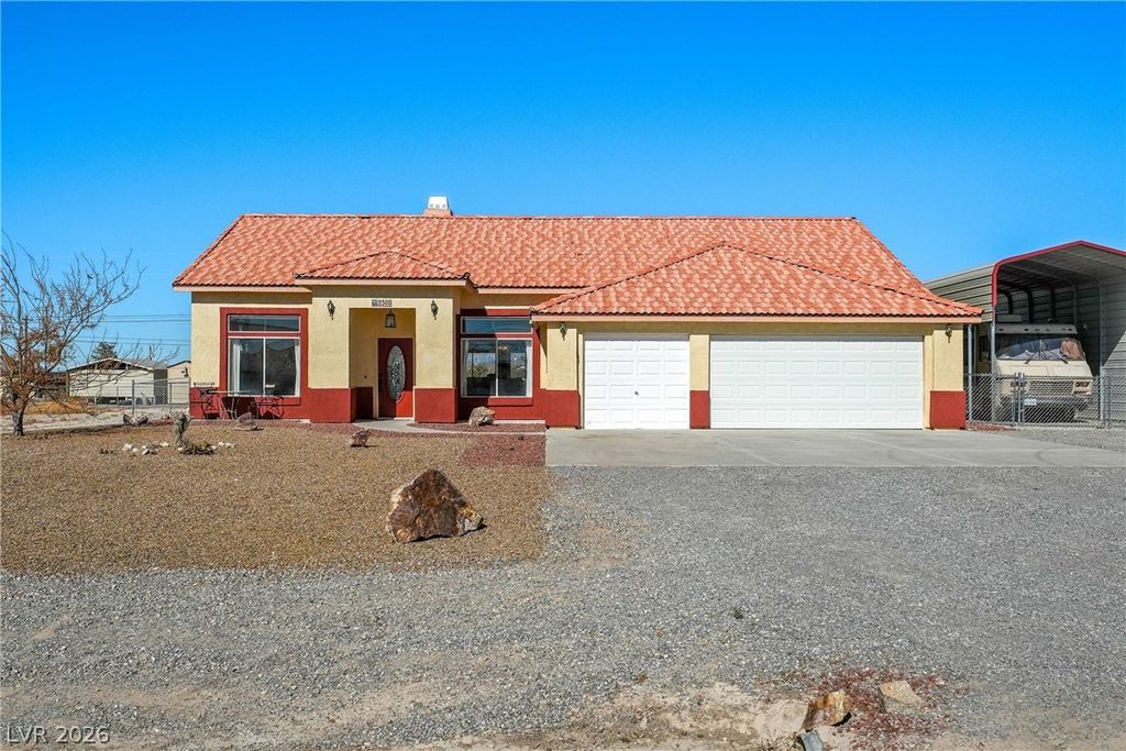 2500 Tecumseh Avenue, Pahrump, NV 89048