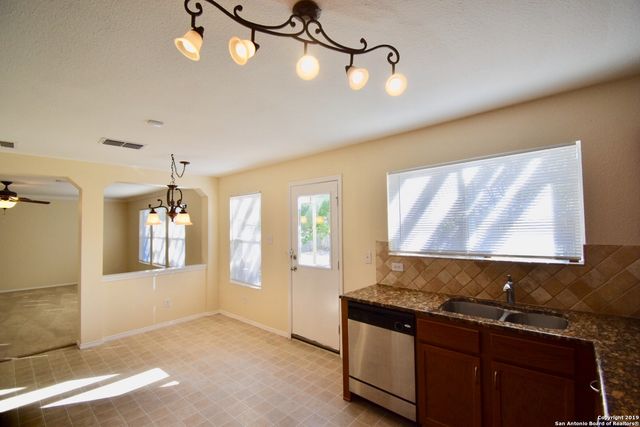 120 TOWER BLUFF, Cibolo, TX 78108