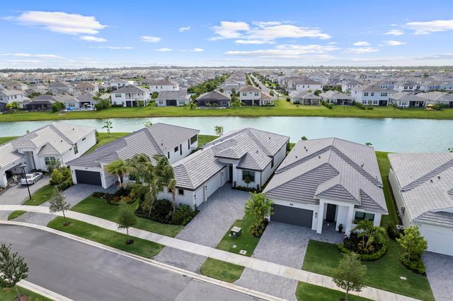 4931 Rivo Alto Circle, Westlake, FL 33470
