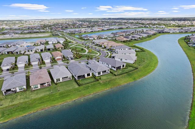 4931 Rivo Alto Circle, Westlake, FL 33470