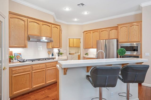 11532 Stonebrook Dr, Auburn, CA 95603