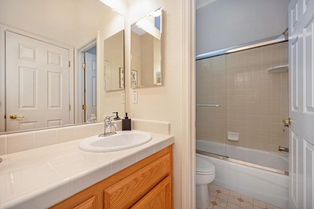 11532 Stonebrook Dr, Auburn, CA 95603